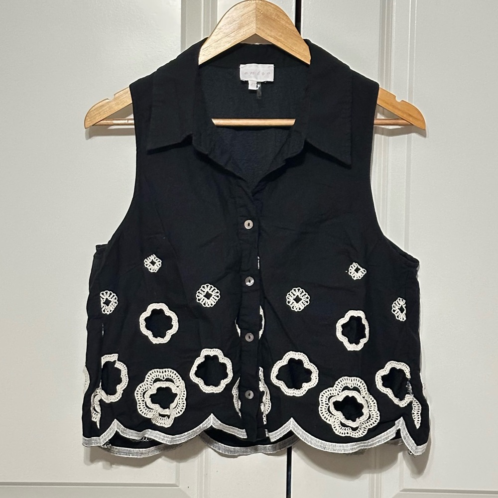 Entro Black Sleeveless Blouse with White Embroidered Details